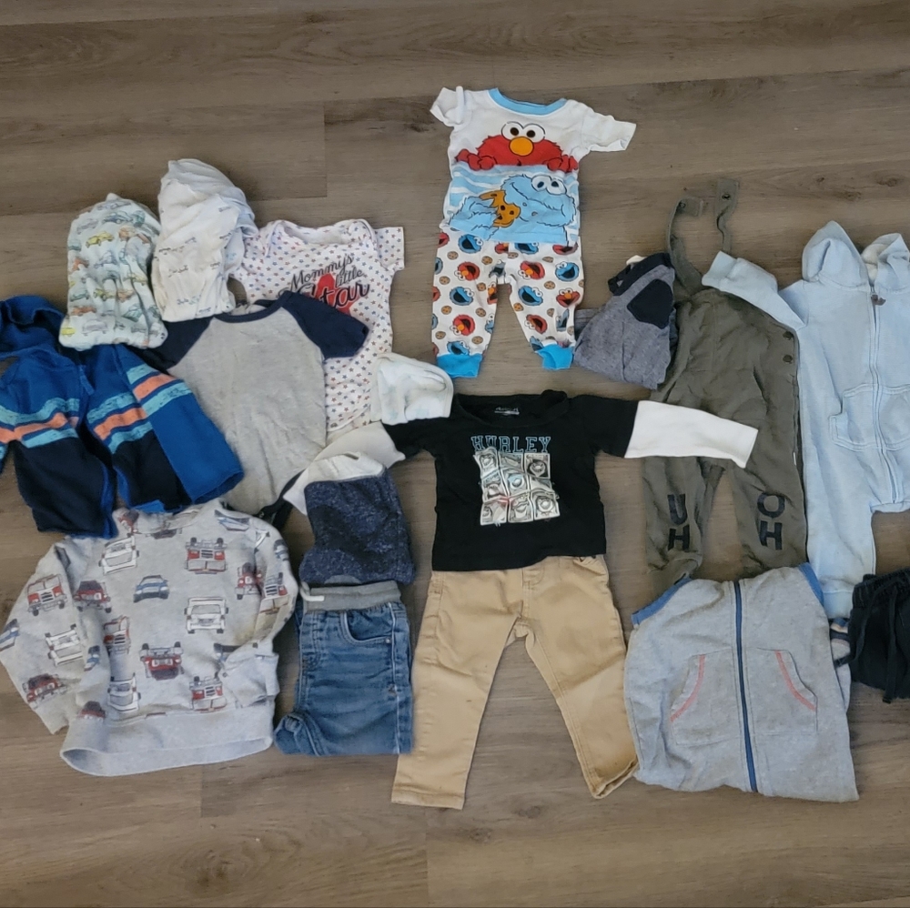 Baby clothes sizes 0-3- 3t